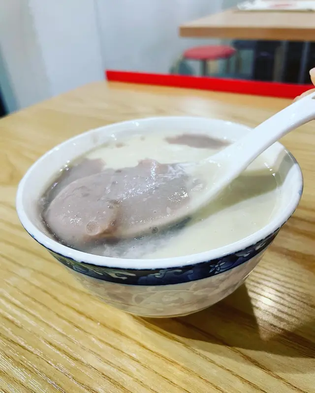 薏米腐竹拼芋茸西米露