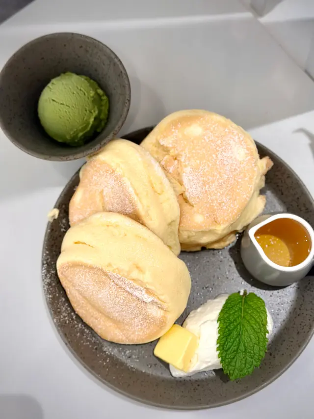 日本疏乎厘班戟加雪糕