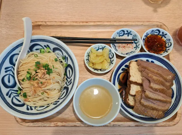 鵝片拼豆腐