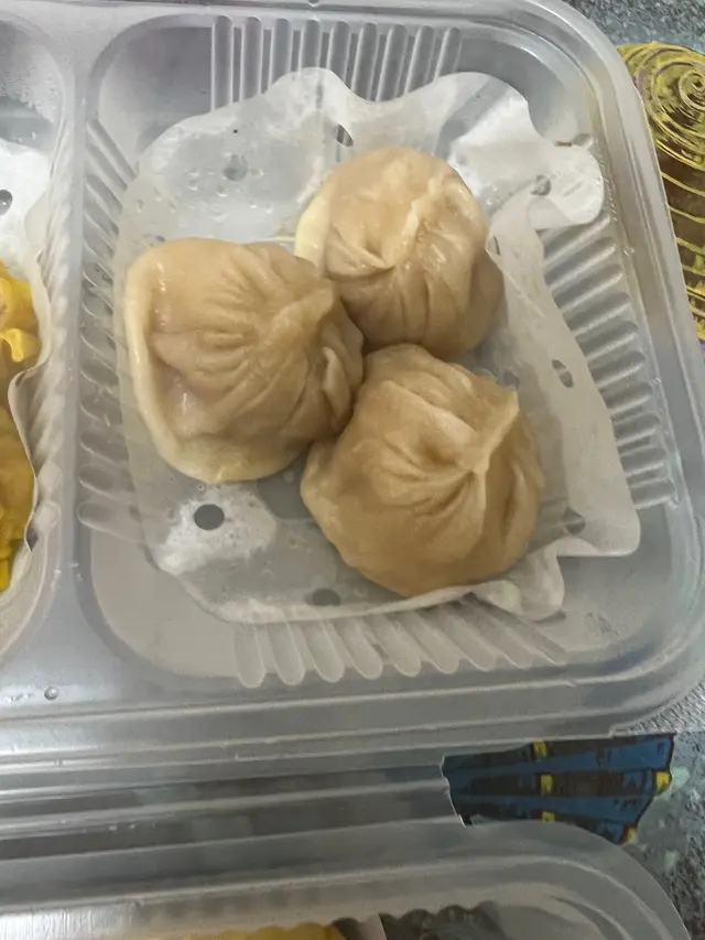 濃湯鮮肉小籠包