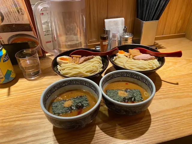 辛辣濃香豚骨魚介沾麵