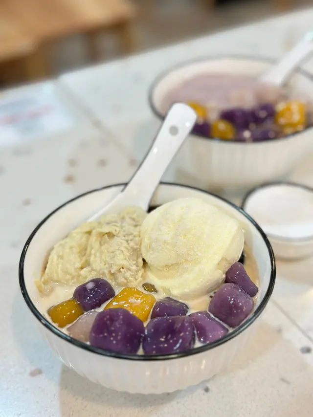 雪糕D24榴槤三色圓花奶仙草(凍)