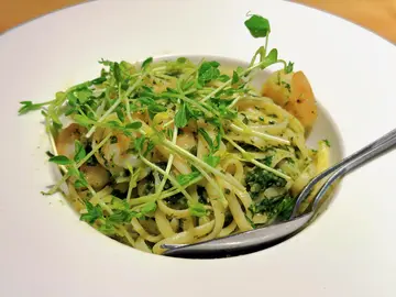 青酱「大」虾意粉