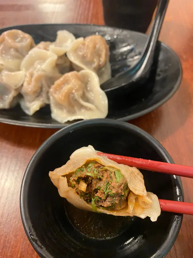 茴香牛肉餃