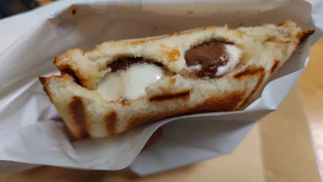 巧克力棉花糖吐司