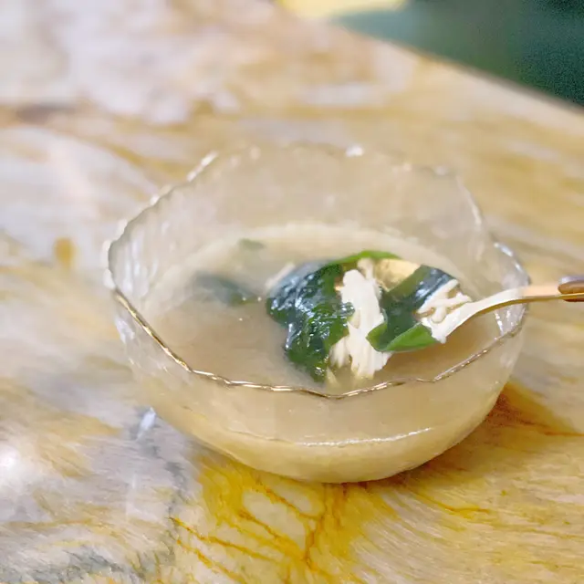 龍蝦豆腐麵豉湯