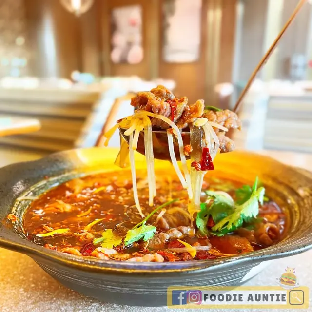 Angus Beef Served in Chili Pepper Broth