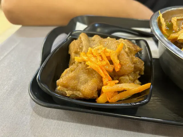 辣滷虎皮豬手