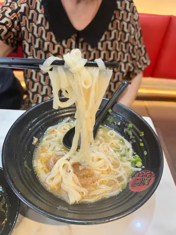 金牌牛三寶