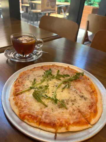 Lunch set - Margherita pizza