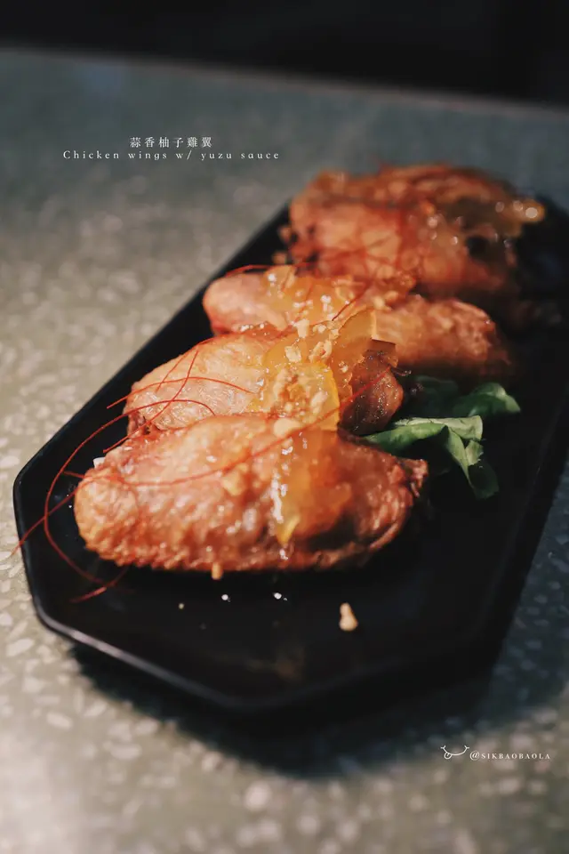 想不到雞翼跟柚子果醬滿搭~