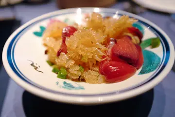 红葱头拌海蜇头
