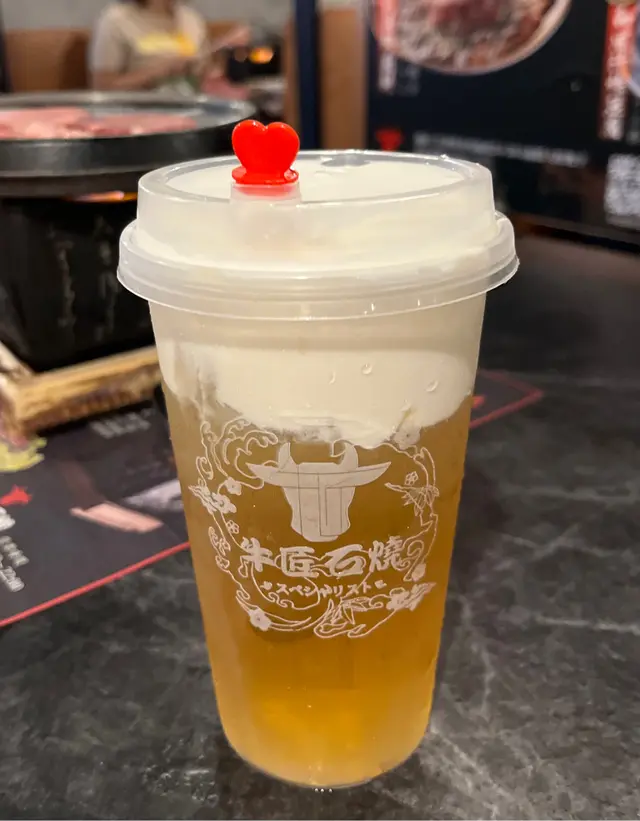 芝士奶蓋四季春