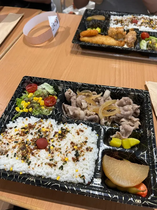 牛肉壽喜燒弁当