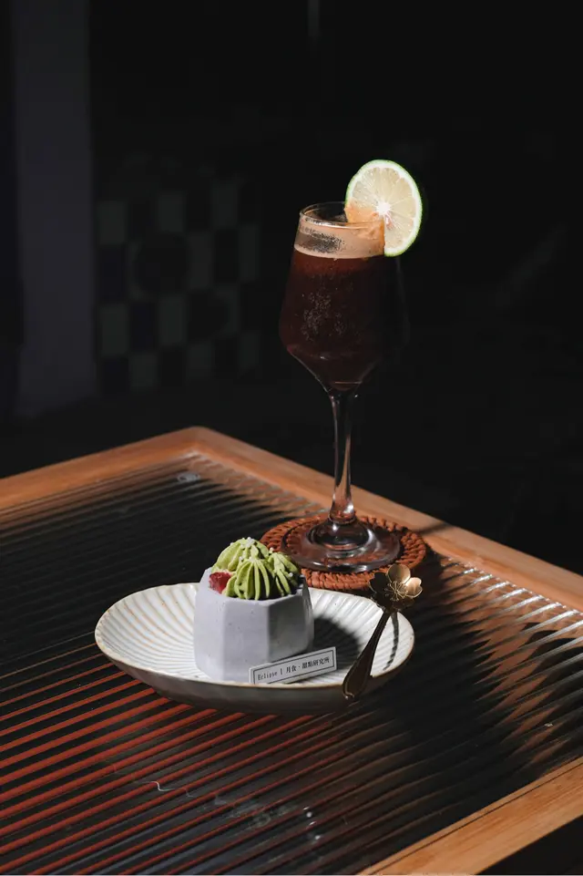 迷你多肉小山園抹茶草莓芝士蛋糕