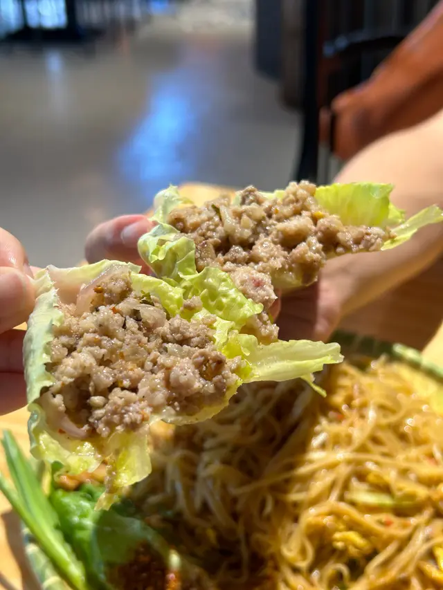 套餐加$10,本身對份量無咩期望,但我低估左🙈好多汁、豬肉亦好香口同淋,$10好抵!