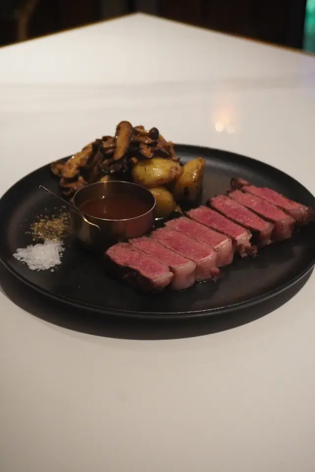 Black Angus striploin