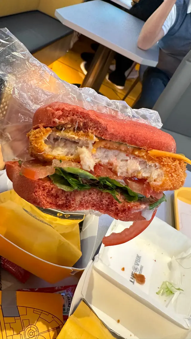 完全乾，沒有質感