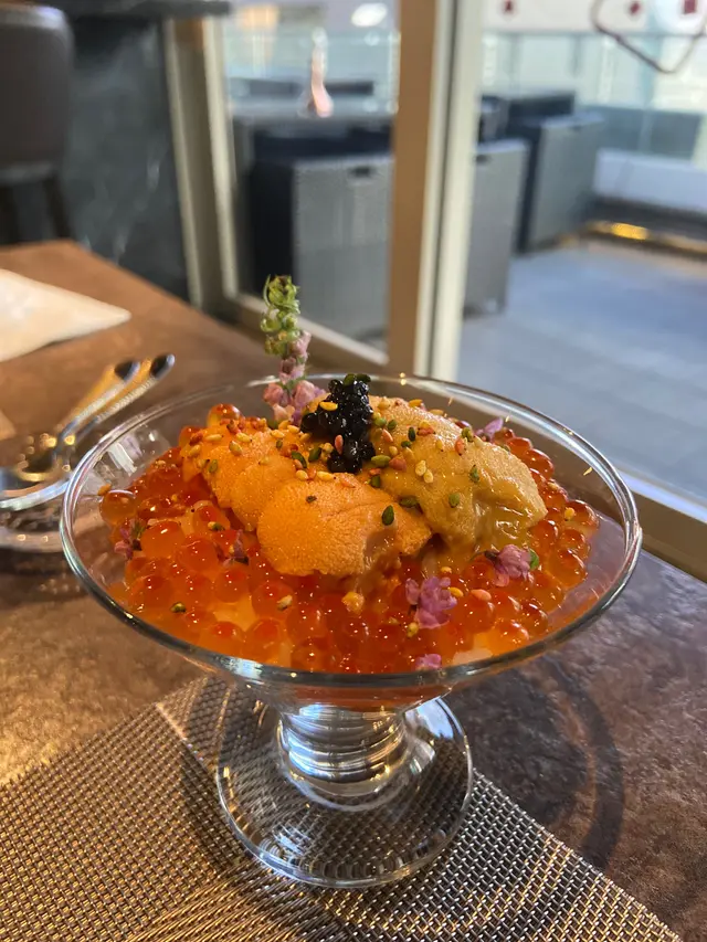 三文魚籽海膽杯