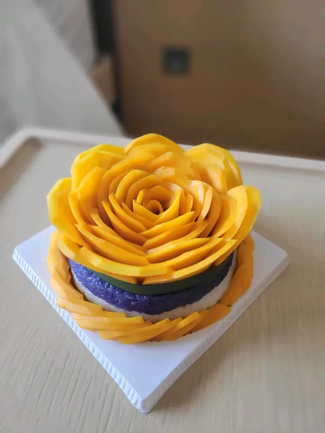 三色芒果檽米飯蛋糕