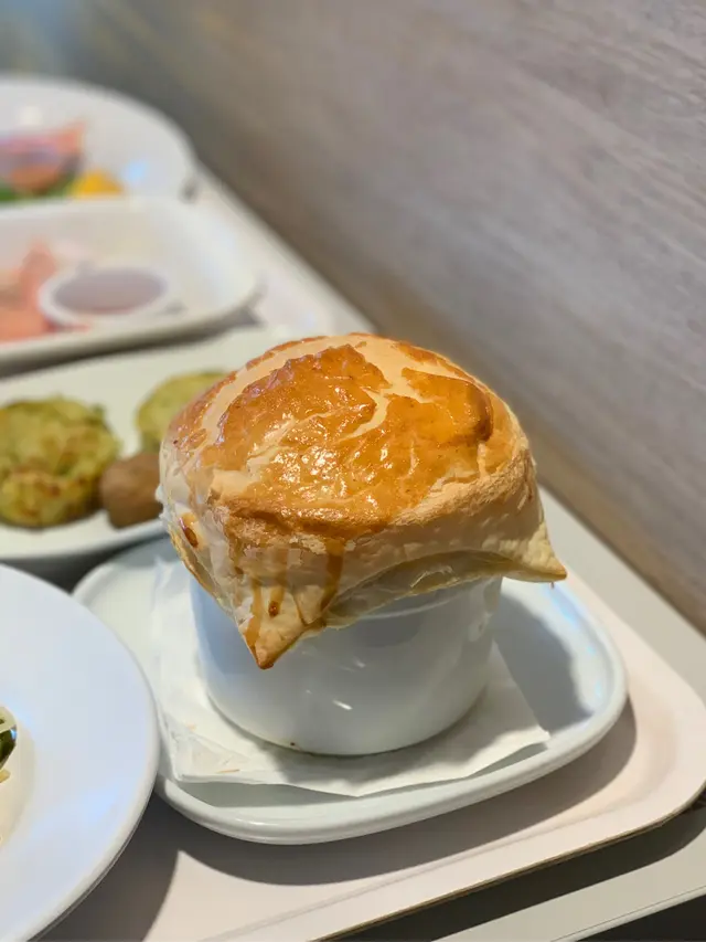 酥皮龍蝦濃湯