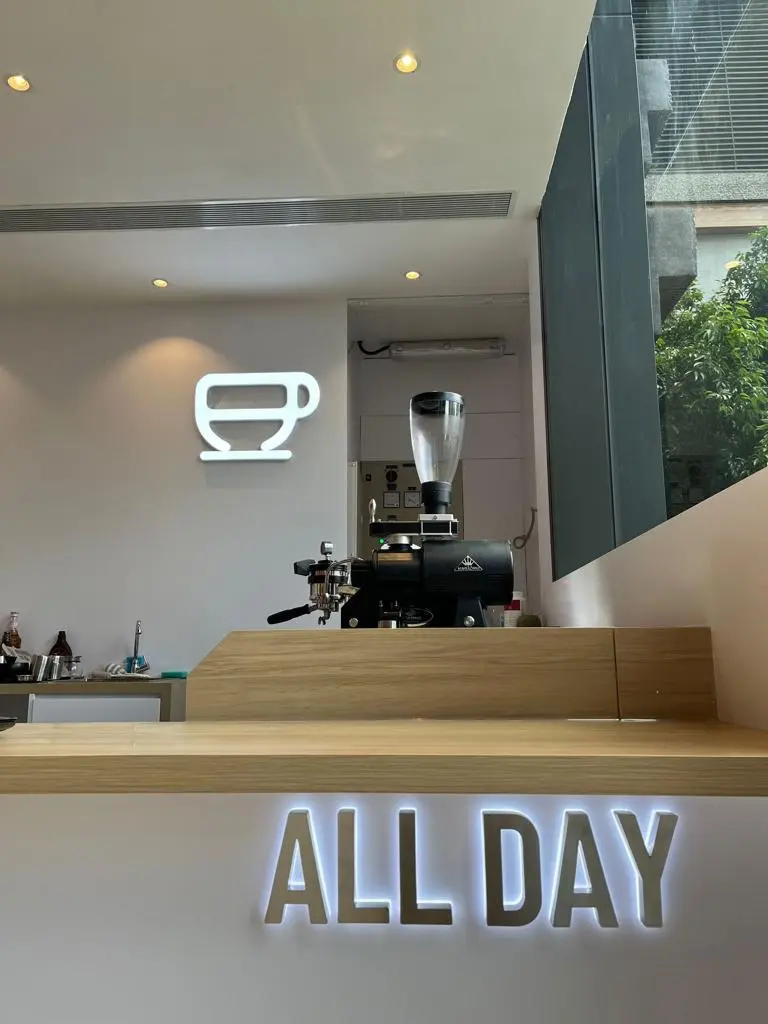All Day Coffee (圍方)