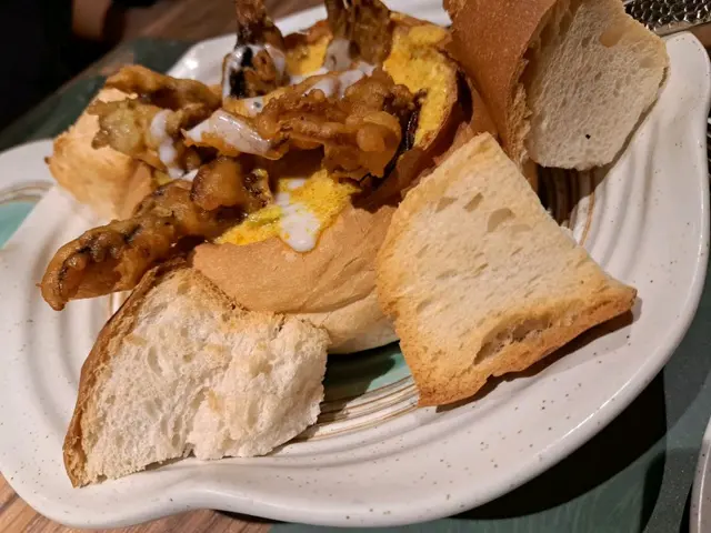 話軟殼蟹咖哩麵包