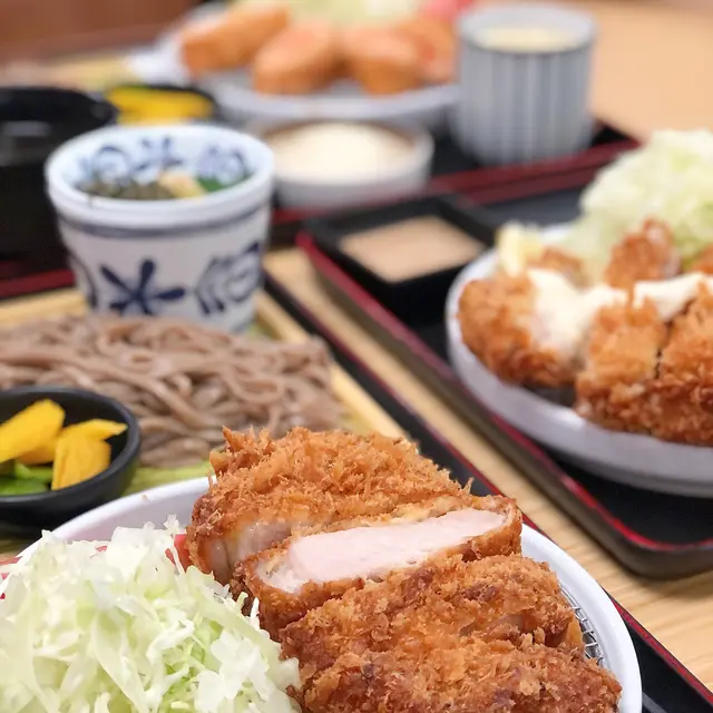 吉列厚切豬扒定食