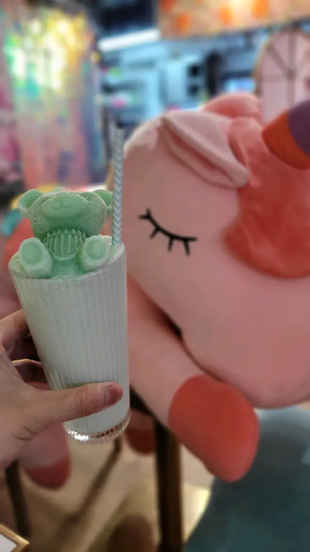 小熊菠蘿荔枝牛奶