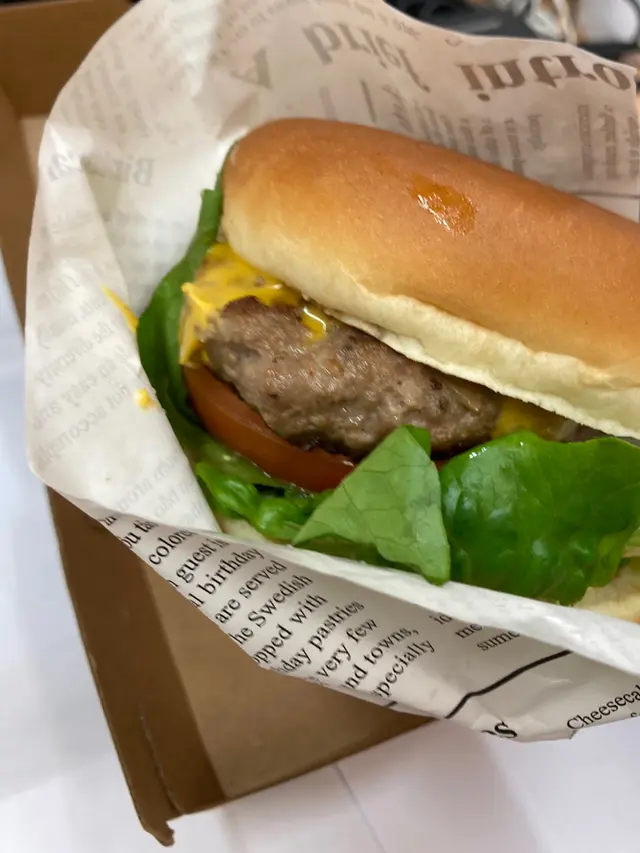 經典芝士牛肉漢堡