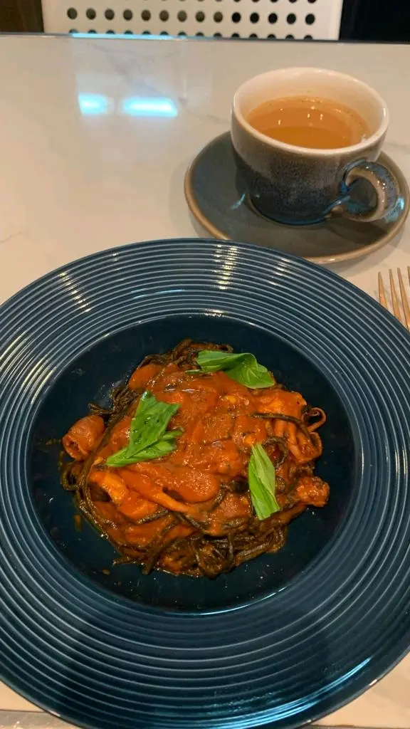 Squid Ink Chittara 墨魚汁意大利麵