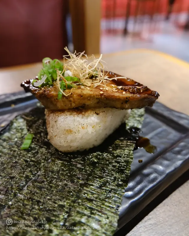 柚子胡椒鵝肝燒飯團