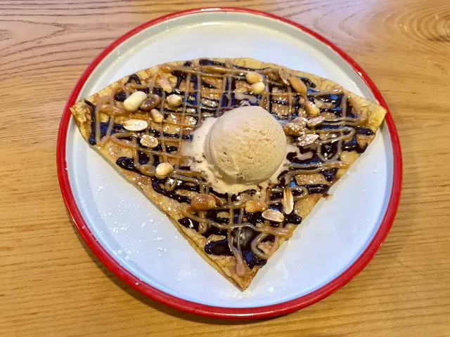 花生朱古力可麗餅