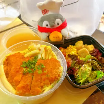 滑蛋吉列猪扒便当