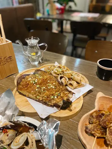 惹味蒜蓉燒原條茄子