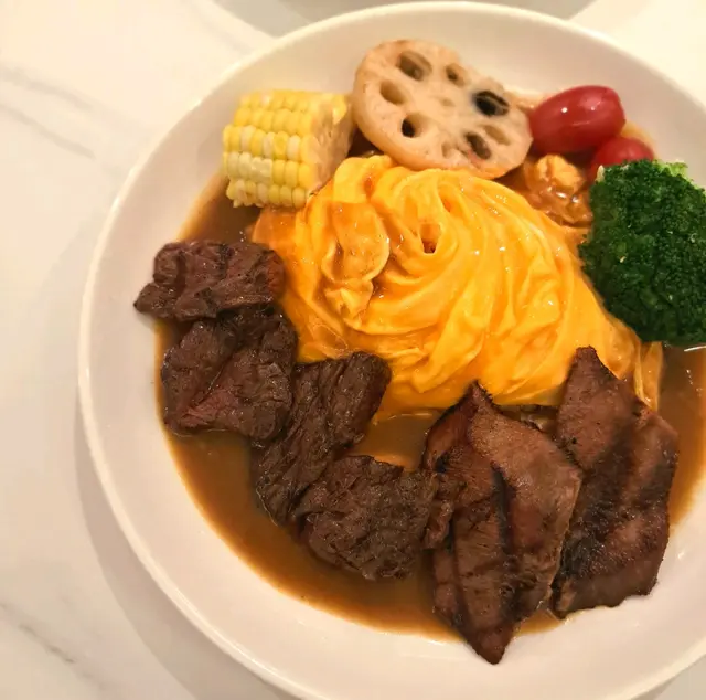 烤特上安格斯牛腰柳·特上一吋牛脷