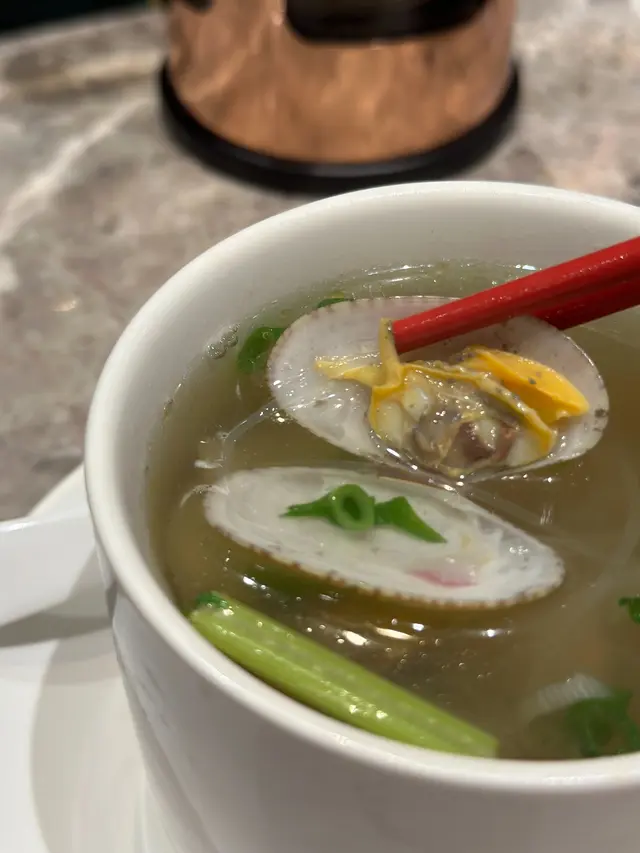 鮮花甲粉絲湯