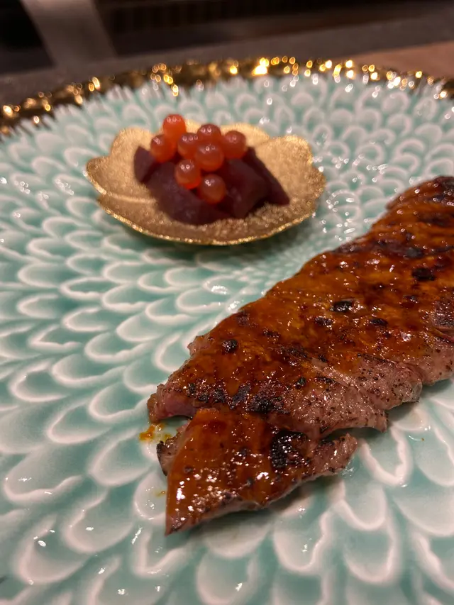 A5和牛叉燒配紅酒蘋果
