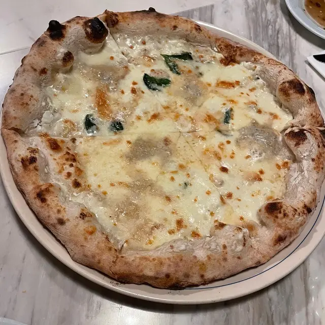 4 Formaggi 