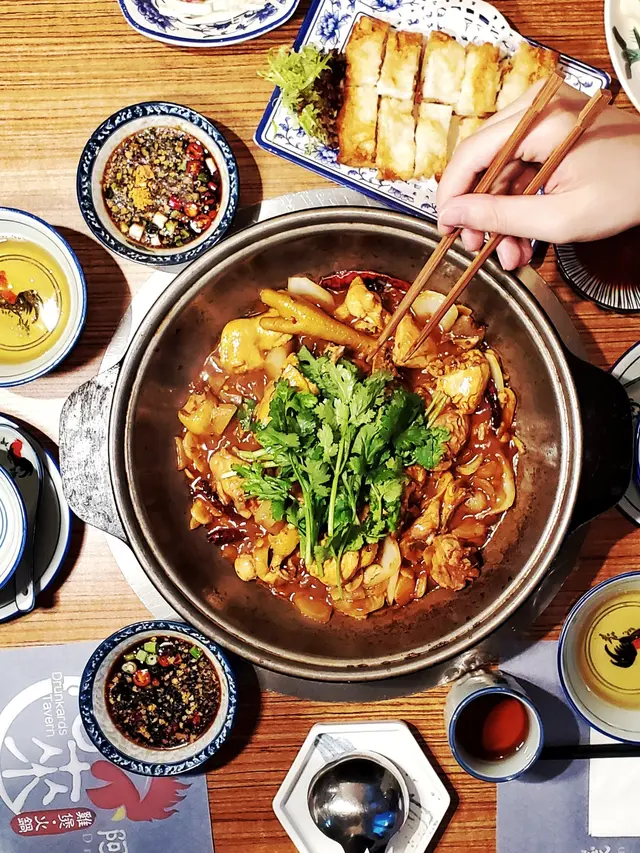 馳名重慶辣雞煲