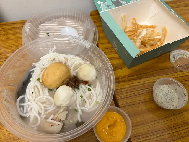 紫菜四寶，炸魚無薯條