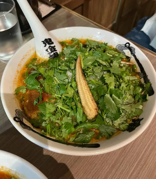 芫荽辣麻味噌拉麵