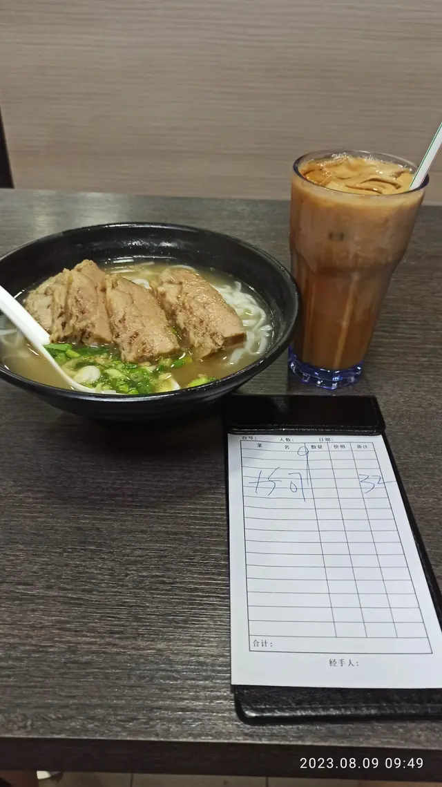 牛腩河唔錯但杯茶好一般要改善