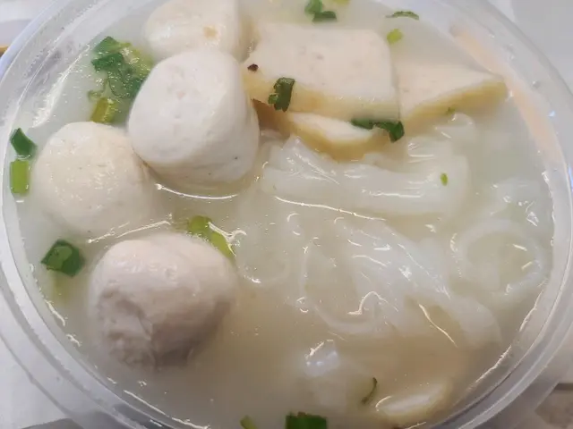 魚蛋河