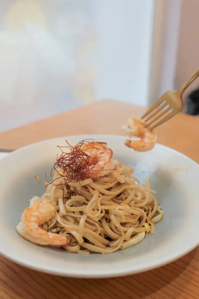 蒜香蝦鯷魚扁意粉