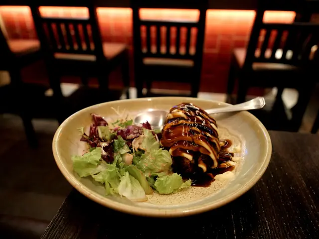 自家製牛肉薯蓉餅