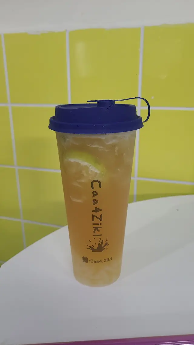 招牌手打香水檸檬茶