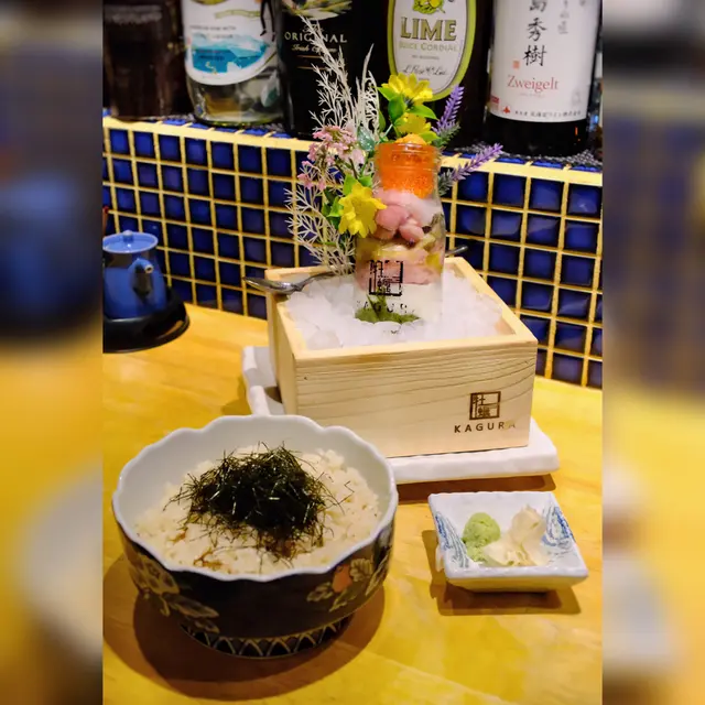 Kagura 彩虹魚生飯