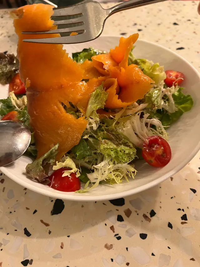 煙三文魚意大利黑醋沙律