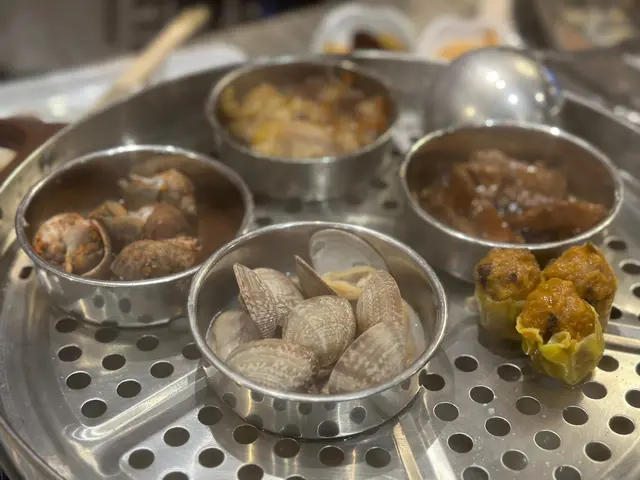 幾有特色~燒賣同雞唔錯!